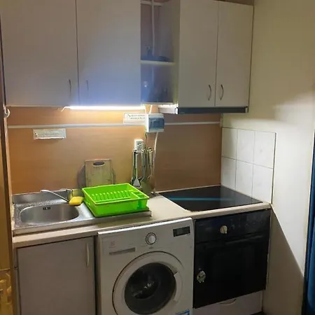 Arkuszowa 58 5 * Varšava