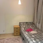 Arkuszowa 58 5 Apartman Varsó
